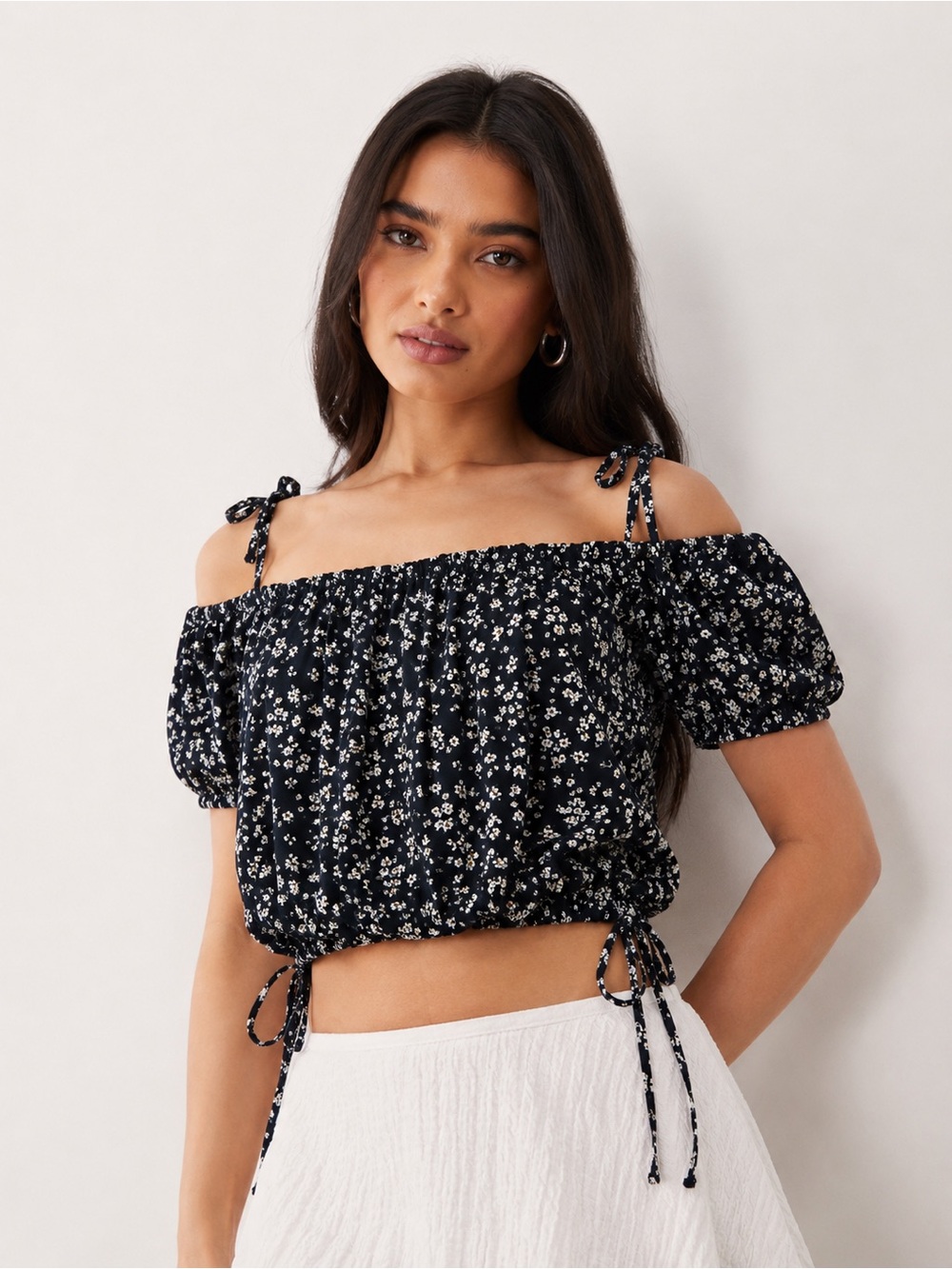 Fashion Magazine Shirt Small Black Floral Off Shoulder Tie Crop Top